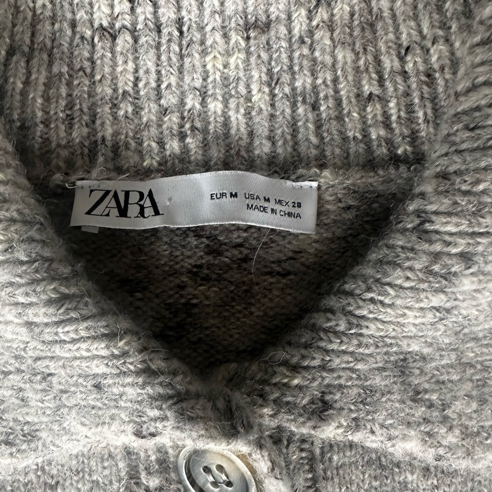Zara Heathered Gray Chunky Knit Cardigan - Picture 3 of 4
